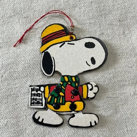 Articulated Snoopy Christmas Ornament Thick Paper Vintage - Picture 1 of 6